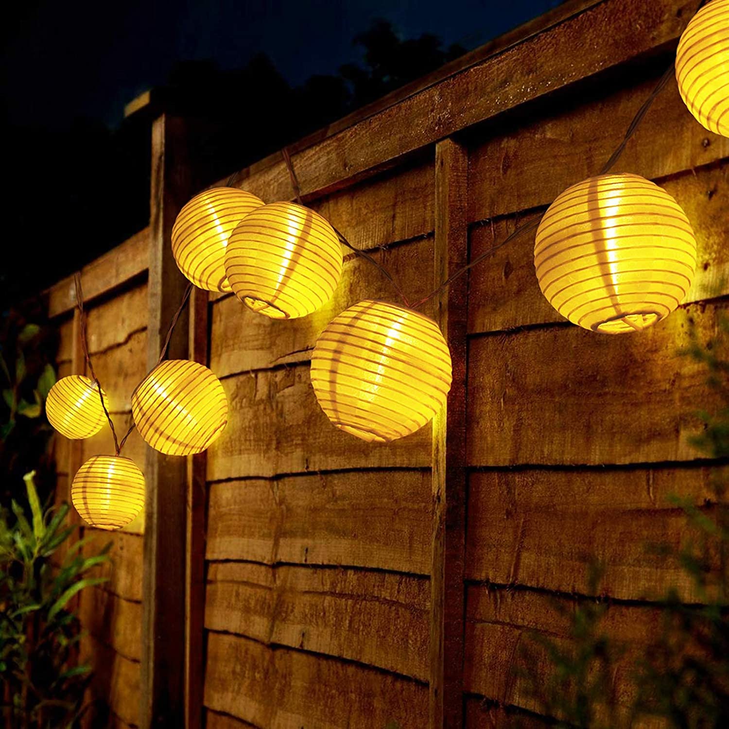 Linterna impermeable, guirnald - Outdoor Power Outlet Solar reseña y precio